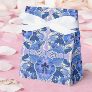 Stiefmütterchen-Geschenkpapier im Vintage-Stil Geschenkschachtel