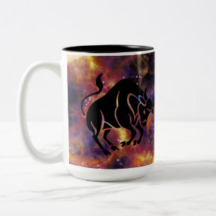 Stier-Zodiac-Galaxie-Kunst – Astrologie-Horoskop-G Zweifarbige Tasse