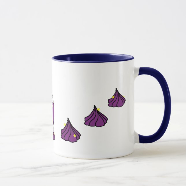 Stiff ragt Tasse empor (Rechts)