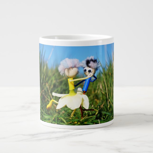 Stijldansende Fubby's in Narcissen jurk. Jumbo-Tasse (Vorderseite)
