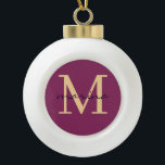 Stilelemente und personalisierte mit Monogramm Keramik Kugel-Ornament<br><div class="desc">Sammlung von stilvollen und personalisierten Monogramm erste Keramik Ball Weihnachtsschmuck mit Ihrem Namen. Fügen Sie Ihren Besitztümern eine Touch von Eleganz und Einzigartigkeit in diese maßgeschneiderte Keramik Ball Weihnachtsschmuck. Personalisieren Sie es jetzt; klicken Sie auf die Schaltfläche Anpassen, um Ihren Initial und Ihren Namen hinzuzufügen.</div>