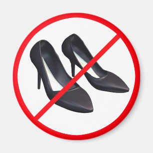 Stilettos Forbidden! Magnet