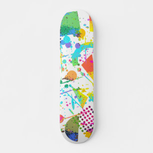 Stilgrunge im Retro-Stil der 90er Jahre Skateboard