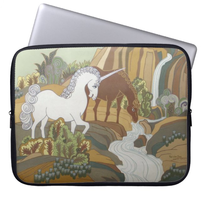 Stilisierte Einhorn und Pferd Laptopschutzhülle (Vorderseite)
