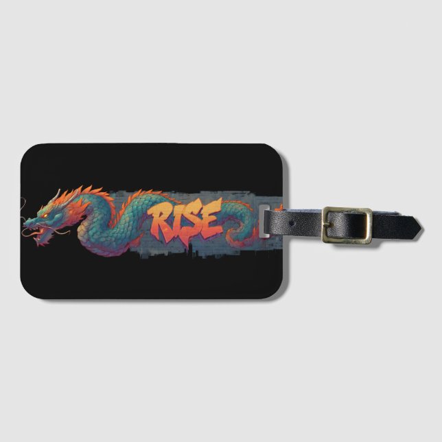 Stilisierte Graffiti Dragon Mural mit Bold 'RISE' Gepäckanhänger (Vorderseite (Horizontal))