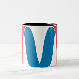 Stilisiertes rotes und blaues geometrisches fettge zweifarbige tasse