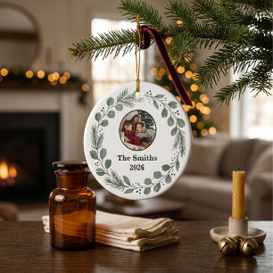 Stille Luxus-Sage-Grün-Familienfoto-Weihnachten Keramik Ornament