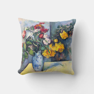 Stillleben Blumen in einer Vase von Paul Cezanne Kissen