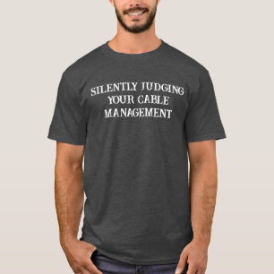 stillschweigend Ihren lustigen Elektriker beurteil T-Shirt