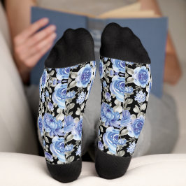 Stilvoll blaues Blumenmuster auf schwarz Socken