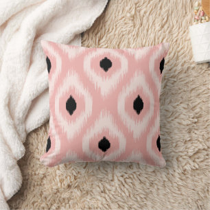 Stilvoll Chic Pink Black Ivory Diamond Ikat Muster Kissen