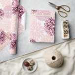 Stilvoll Chic Pink Floral Geschenkpapier<br><div class="desc">Stilvolles Chic Pink Burgundy Brautparty oder zu jedem Anlass</div>