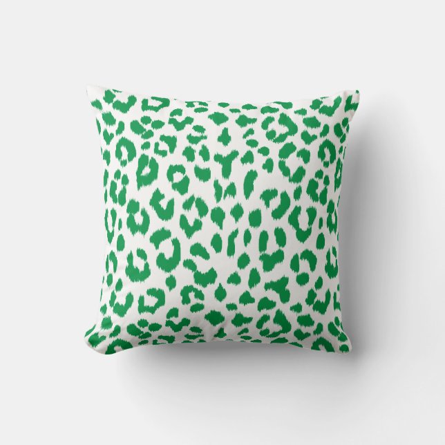 Stilvoll grüner Leopardendruck mit Monogramm Kissen (Vorderseite)