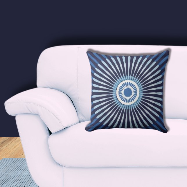 Stilvoll zentrierte Blue Star Blume Kissen (Floral Star Pattern, Dark Blue Pillow)