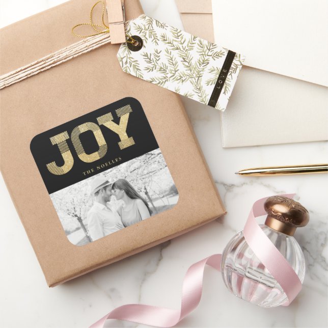 Stilvolle Block Schriftart Gold Glitzer Joy Modern Quadratischer Aufkleber (Schenken)