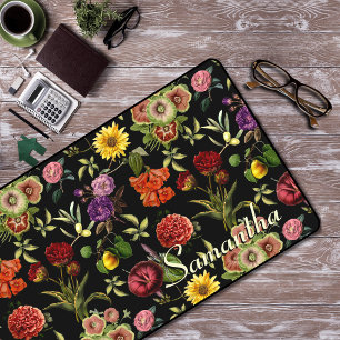 Stilvolle Blume und Blätter mit schwarzem Blumenmu Schreibtischunterlage