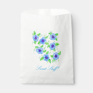 Stilvolle Blumen in Blau und lila Geschenktütchen