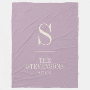 Stilvolle Classic Family Monogram Est Dusty Lilac Fleecedecke