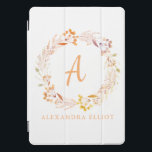 Stilvolle Fall Floral Watercolor Boho Personalisie iPad Pro Cover<br><div class="desc">Hübscher handgemalter Wasserfarbenblumenkranz in hübschen Herbstfarben,  personalisiert mit Ihrem Namen und Initial.</div>