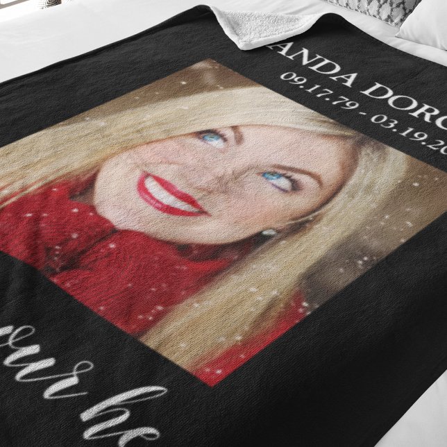 Stilvolle Gedenkfeier für das Schwarze Foto Fleecedecke (Von Creator hochgeladen)