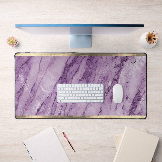Stilvolle Girly Elegant Gold Lila Marble Monogram Schreibtischunterlage (Büro 1)
