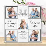 Stilvolle GRANDMA Personalisiert 5 Foto Collage Fotoplatte<br><div class="desc">Überraschen Sie Ihre Großmutter diesen Tag mit einem personalisierten 5 Foto einzigartigen Großmuttergedicht & Monogramm-Plakette. "Immer mein Oma, Forever My Friend" Personalisieren Sie diese Oma-Plakette mit Lieblingsliedern, Fotos und Namen. Besuchen Sie unsere Kollektion für die besten Großmutter Tagesgeschenke und personalisierte Großmuttergeschenke. COPYRIGHT © 2022 Judy Burrows, Black Dog Art -...</div>