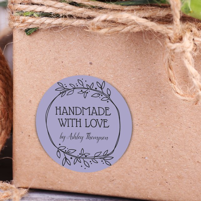 Stilvolle Grünanlage Handmade mit Liebe Name Lila Runder Aufkleber (Stylish Greenery Handmade With Love Name Purple Classic Round Sticker)