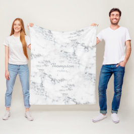 Stilvolle Imitate Marmortextur und Familienname Fleecedecke
