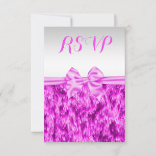 Stilvolle Imitats Fur & Pink Bow UAwg der Frau zum RSVP Karte