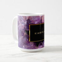 Stilvolle lila Amethystgeode mit Monogramm