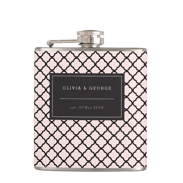 Stilvolle moderne Black Pink Quatrefolie Name Hoch Flachmann (Vorderseite)