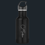 Stilvolle moderne Skriptbezeichnung Schwarz Edelstahlflasche<br><div class="desc">Eine einfache,  stilvolle,  Skriptnamensflasche mit weißer Typografie auf schwarz. Minimalistischer Stil. In 2 Größen erhältlich.</div>