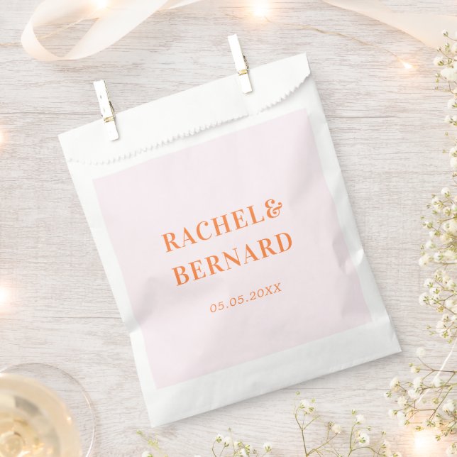 Stilvolle Pink & Peach Orange Typografy Wedding Geschenktütchen (Ausgeschnitten)