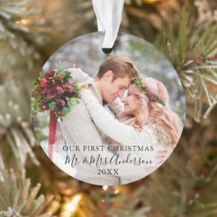 Stilvolle Schrift Unsere ersten Weihnachtsnamen de Ornament