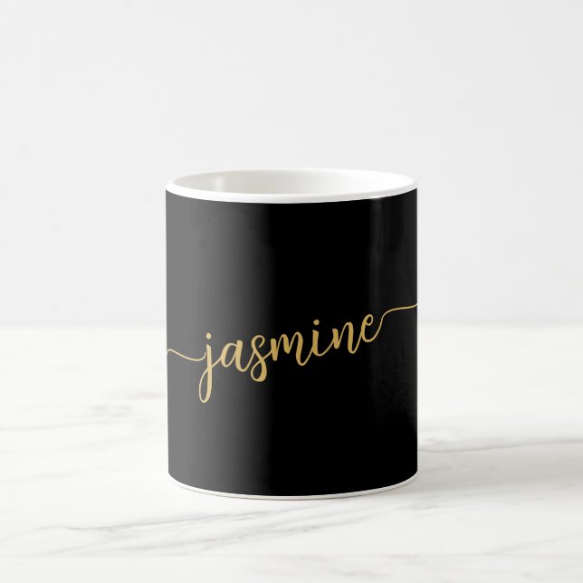 Stilvolle Schwarz-Gold-Monogramm-Bezeichnung Kaffeetasse (Mittel)