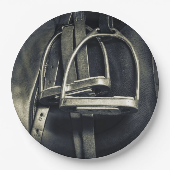 Stilvolle Silver Stirrups auf English Riding Saddl Pappteller (Vorderseite)