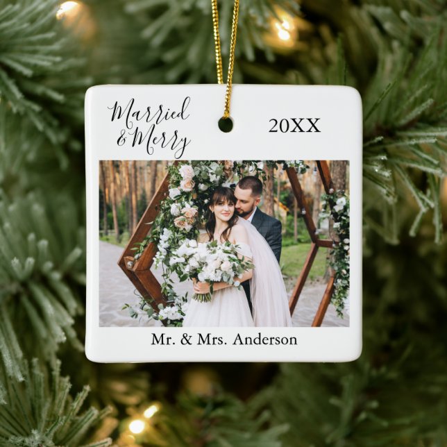 Stilvolle Skripte Verheiratet und Merry Wedding Fo Keramikornament (Baum)