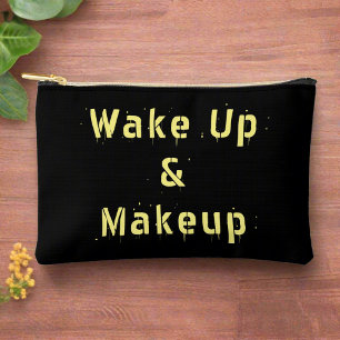 Stilvolle Weck-Up & Makeup Quote l Feminine Trendy Zubehörtasche