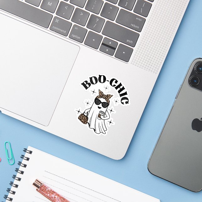 Stilvolles Boo-Chic Ghost mit Leopard Print & Coff Aufkleber (Laptop mit iPhone)