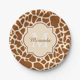 Stilvolles Brown-Giraffen-Druck-Monogramm und Name Pappteller