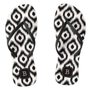 Stilvolles Chic Black Ivory Diamond Ikat Monogram Flip Flops