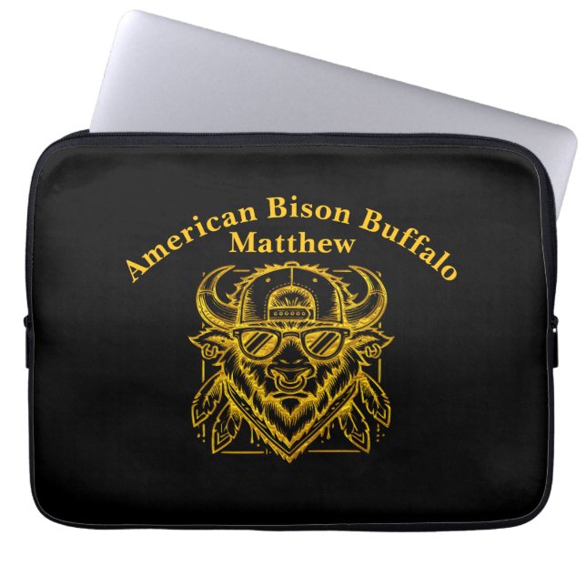 Stilvolles Goldenes Bison mit Sonnenbrille und Hut Laptopschutzhülle (Vorderseite)