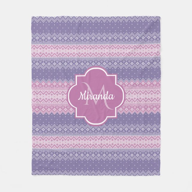 Stilvolles Lila Strick-Muster mit Monogramm und Na Fleecedecke (Vorderseite)