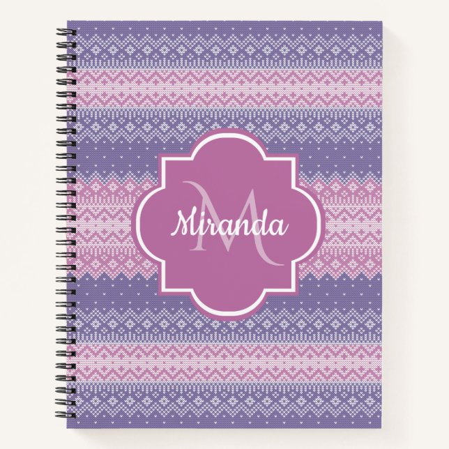 Stilvolles Lila Strick-Muster mit Monogramm und Na Notizbuch (Vorderseite)