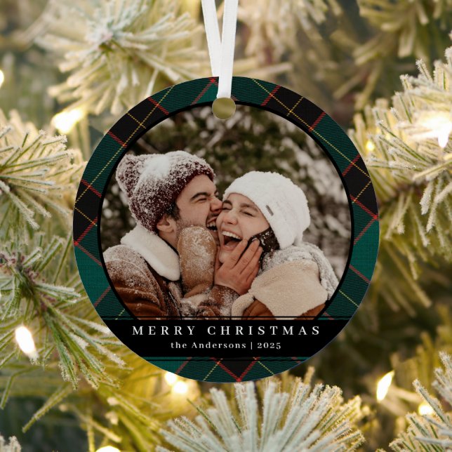 Stilvolles Minimal Green Kariert Christmas Couple  Ornament Aus Metall (InSitu)