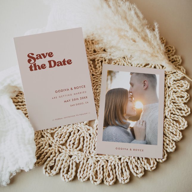 Stilvolles Retro Peach Pink Foto Save The Date (Von Creator hochgeladen)