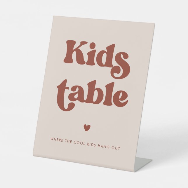 Stilvolles Retro Peach Pink Wedding Kids Table Sockelschild (Vorderseite)