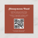 Stilvolles Retro Terracotta Honeymoon Fund QR Code Begleitkarte<br><div class="desc">Ein Retro-Chic-Thema: adoptier dieses Vintage und stilvolle typografische Design für deine Hochzeitsarbeit mit einem Terrakotta-Farbthema. Leicht zu mischen und mit unserer ähnlichen Schreibwaren erhältlich in pfirsichrosa, rostorange & braun Zucker. Vollständig anpassbare Textfarben und Hintergründe. Ersetzen Sie das Bild durch Ihren eigenen QR-Code, um Ihren Gästen den Zugang zu Ihrer digitalen...</div>