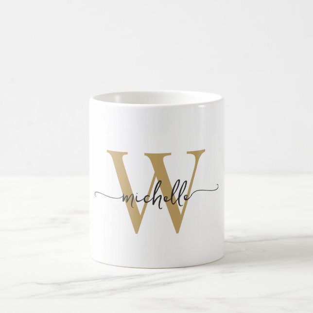 Stilvolles White and Gold Monogram Name Script Kaffeetasse (Mittel)