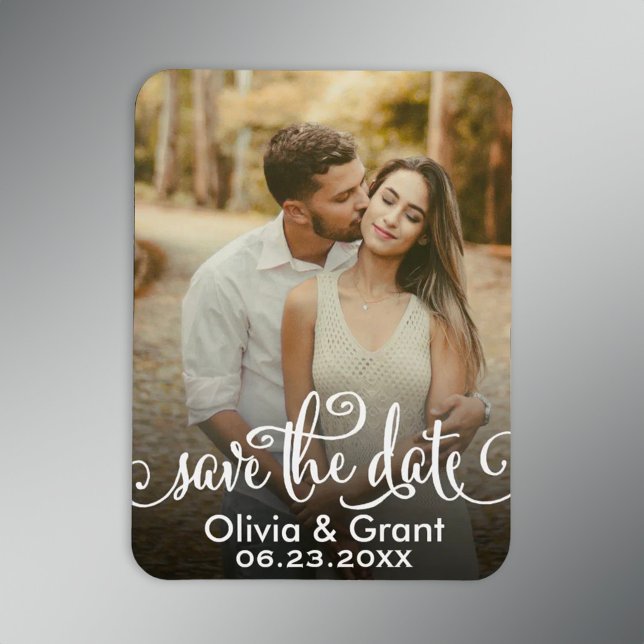 Stilvolles White Script Wedding Foto Save the Date Magnet (Von Creator hochgeladen)